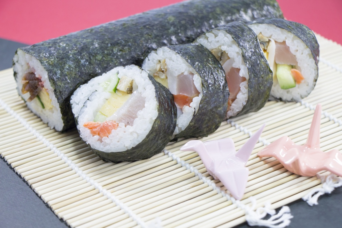 巻きすと巻き寿司